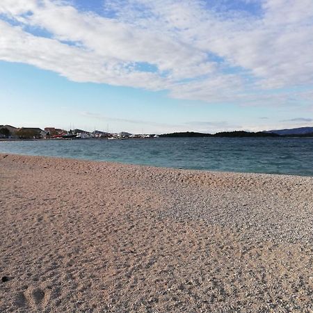 Vila Ena Murter Exteriér fotografie